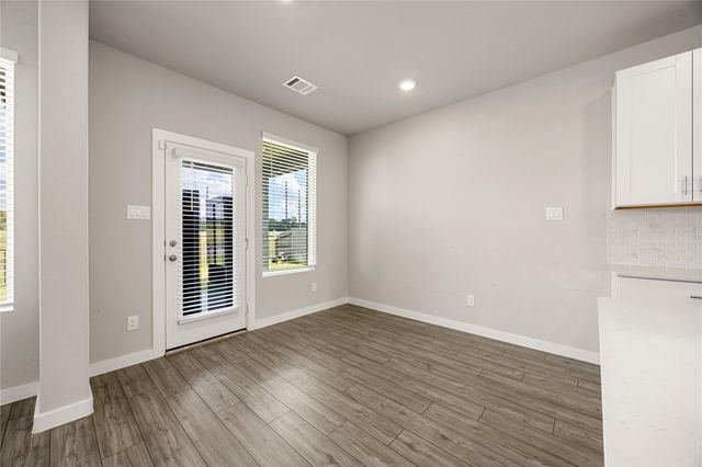 5814 Wayne Way, Rosenberg, TX 77471