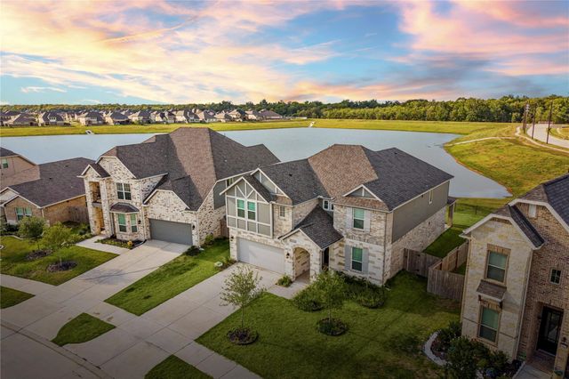 5814 Wayne Way, Rosenberg, TX 77471