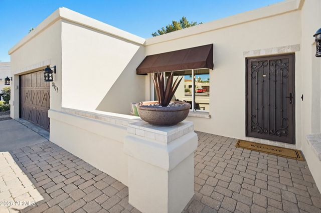 8537 E San Lucas Drive, Scottsdale, AZ 85258