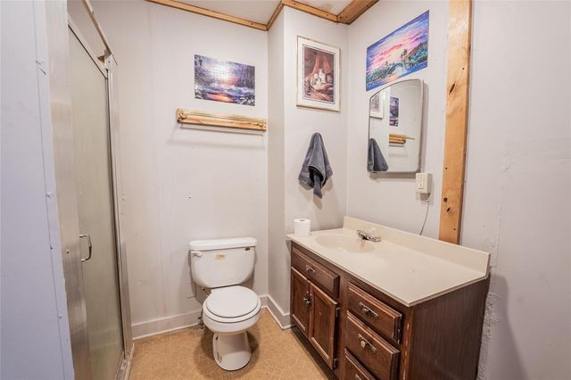 121 W Oak Street, Stanley, WI 54768