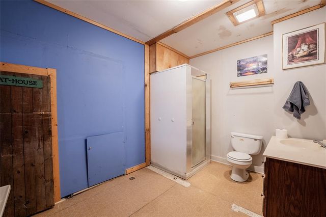 121 W Oak Street, Stanley, WI 54768