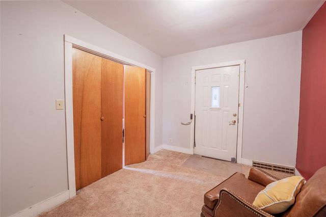 121 W Oak Street, Stanley, WI 54768