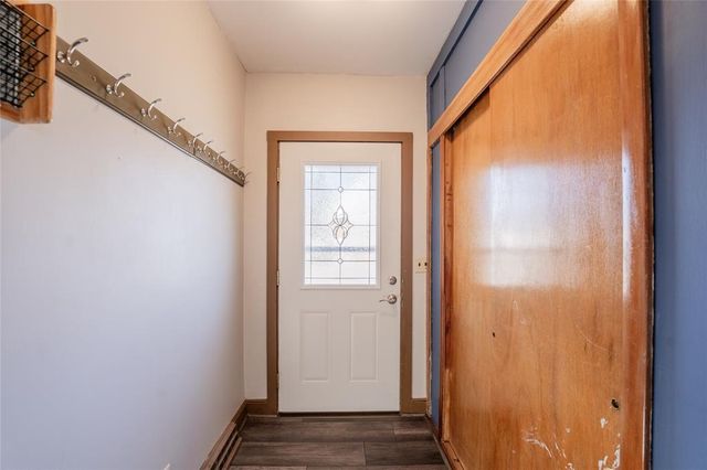 121 W Oak Street, Stanley, WI 54768