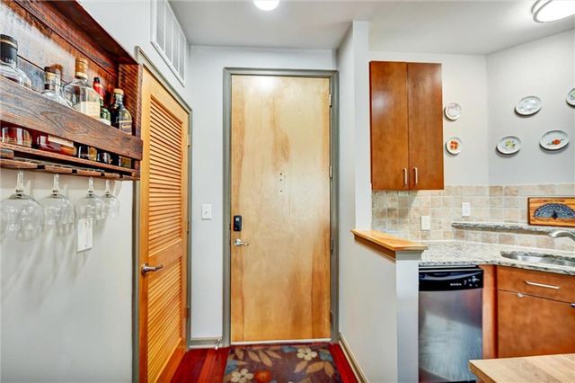 898 Oak Street Street 3318, Atlanta, GA 30324