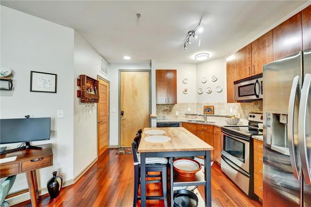 898 Oak Street Street 3318, Atlanta, GA 30324