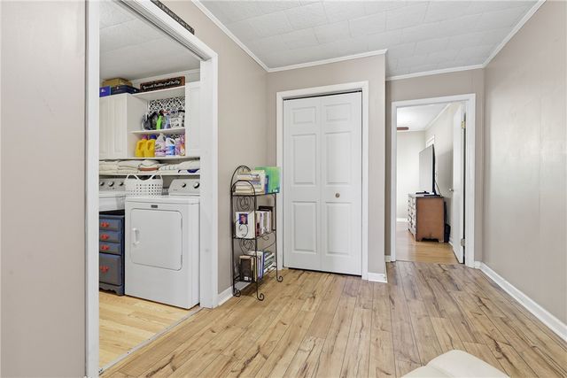 520 S Spring Street, Walhalla, SC 29691