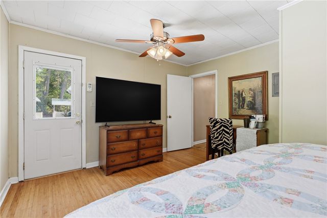 520 S Spring Street, Walhalla, SC 29691