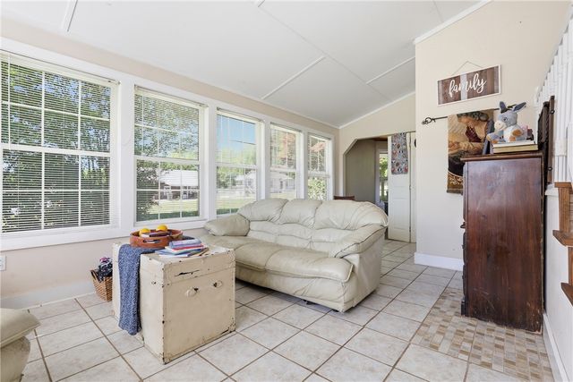 520 S Spring Street, Walhalla, SC 29691