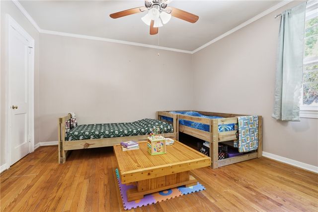 520 S Spring Street, Walhalla, SC 29691
