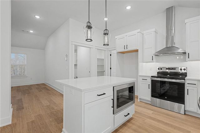 88 Stoneykirk Drive, Bella Vista, AR 72715