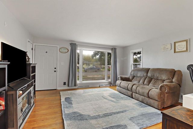 728 Vine STREET, Union Grove, WI 53182