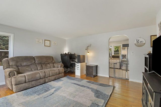 728 Vine STREET, Union Grove, WI 53182