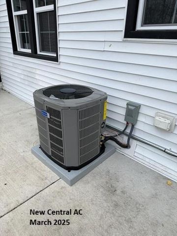 129 S Church Street, Whitewater, WI 53190