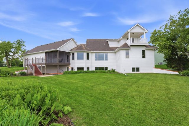 6918 E Summerside Ct, Bel Aire, KS 67226