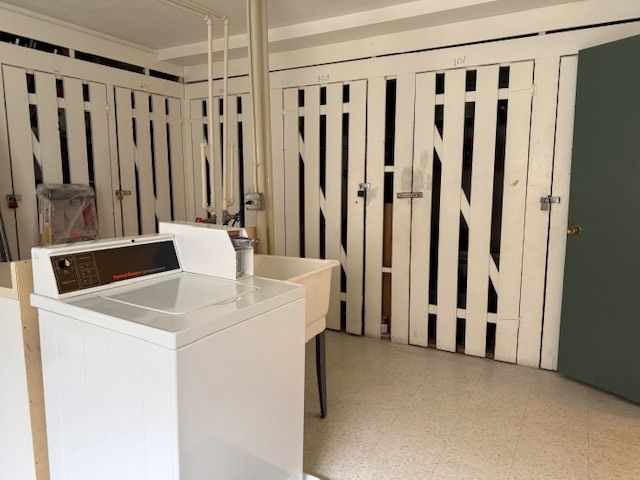 4757 N Keeler Avenue 101, Chicago, IL 60630