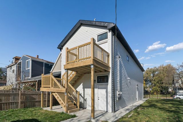 4839 W Huron Street 1, Chicago, IL 60644