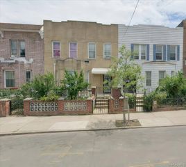 2712 Holland Avenue, Bronx, NY 10467