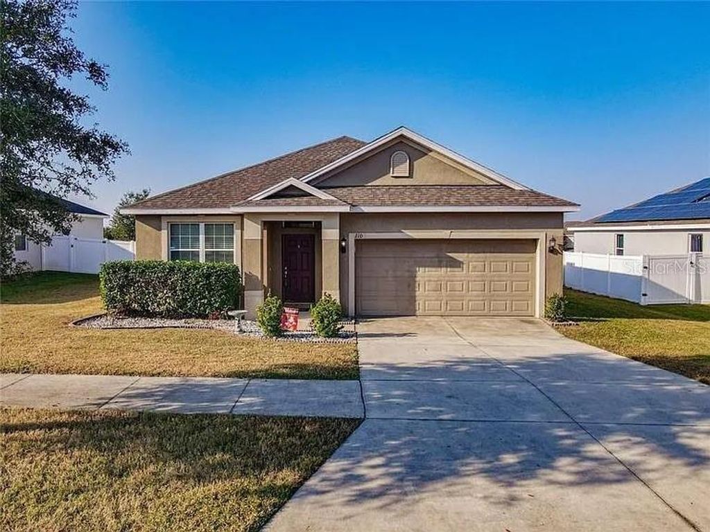 210 BLACKSTONE CREEK ROAD, Groveland, FL 34736