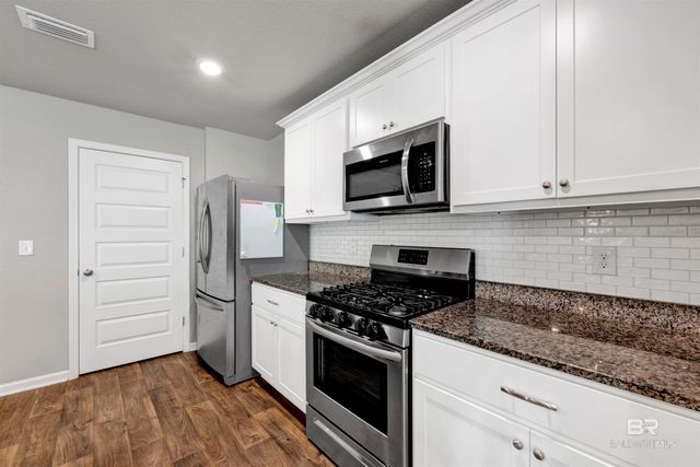26040 Gilmore Way, Daphne, AL 36526