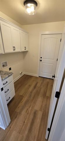 529 E Oak Tree Avenue, Perkins, OK 74059