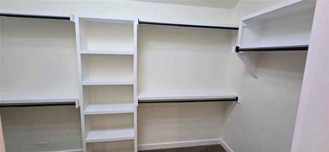 529 E Oak Tree Avenue, Perkins, OK 74059