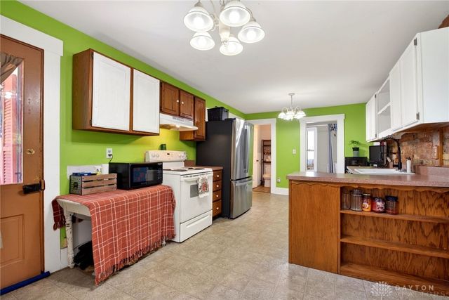 1132 N Cherry Street, Germantown, OH 45327