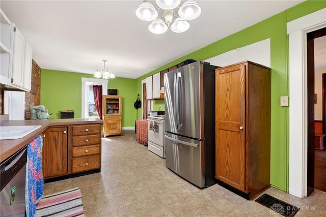 1132 N Cherry Street, Germantown, OH 45327