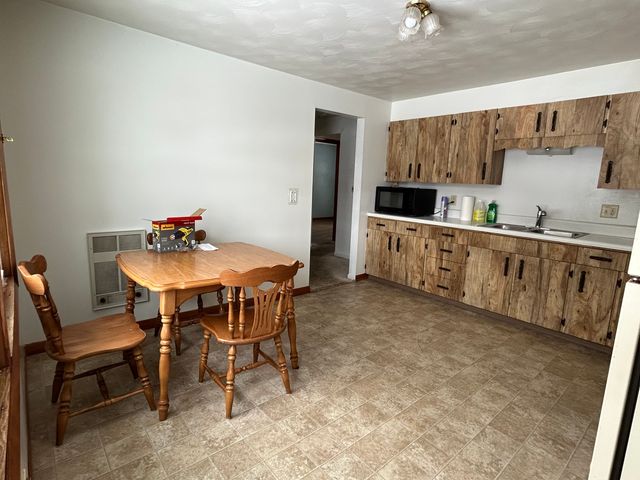 30368 Prairie Street, Rock Falls, IL 61071