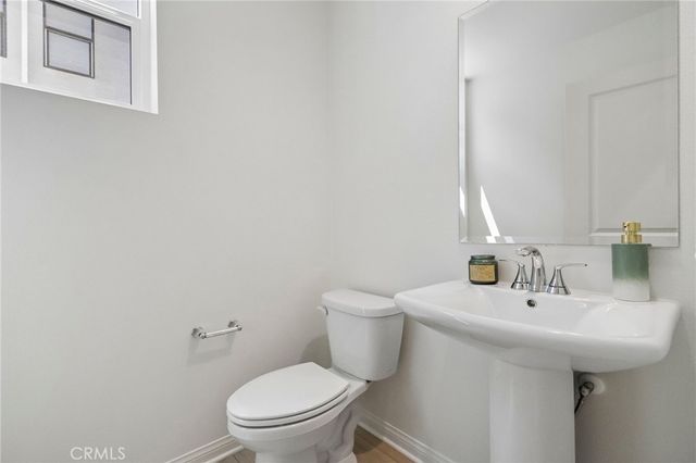 5868 Linden 6, Long Beach, CA 90805