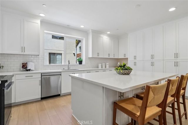 5868 Linden 6, Long Beach, CA 90805
