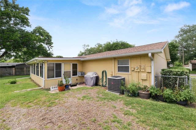 1311 GLENVIEW LANE, Lakeland, FL 33813