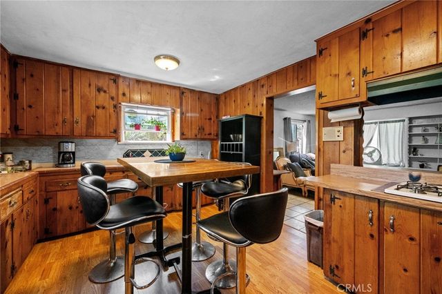 162 Cecil, Costa Mesa, CA 92627