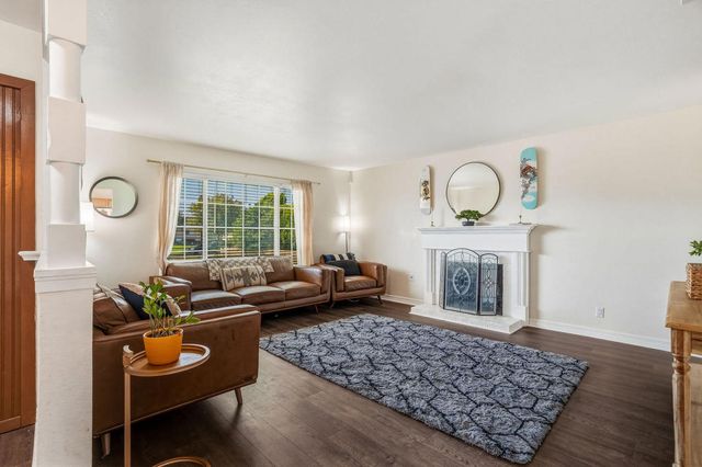 1035 W Hoffer Street, Banning, CA 92220