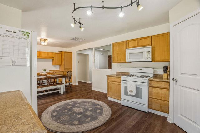 1035 W Hoffer Street, Banning, CA 92220