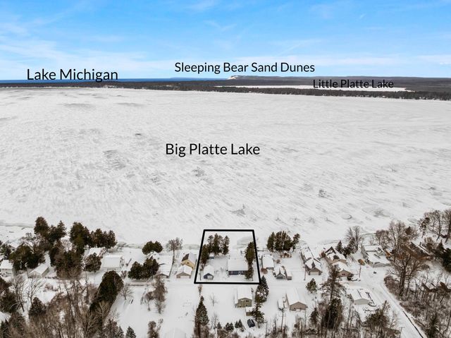 7954 Cedar Street, Beulah, MI 49617