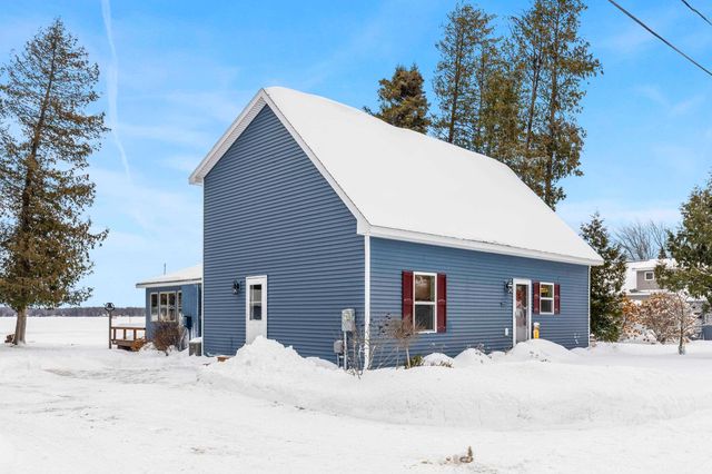 7954 Cedar Street, Beulah, MI 49617