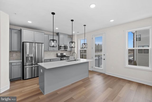 43406 FARRINGDON SQ, Broadlands, VA 20148