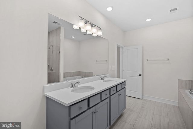 43406 FARRINGDON SQ, Broadlands, VA 20148