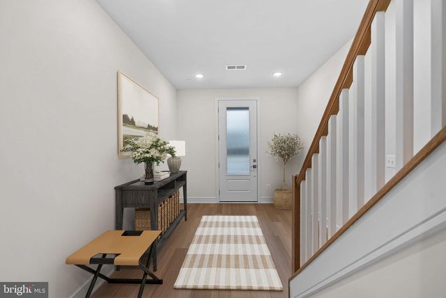 43406 FARRINGDON SQ, Broadlands, VA 20148