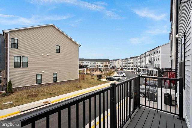 43406 FARRINGDON SQ, Broadlands, VA 20148