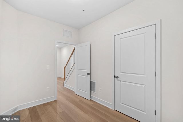 43406 FARRINGDON SQ, Broadlands, VA 20148