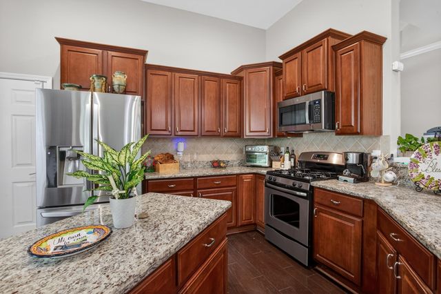 20 Fieldstone Ct., Murrells Inlet, SC 29576