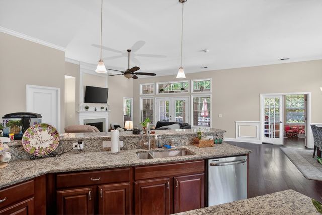20 Fieldstone Ct., Murrells Inlet, SC 29576