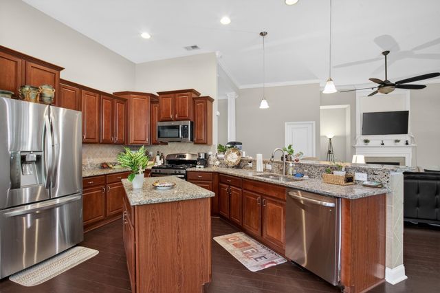 20 Fieldstone Ct., Murrells Inlet, SC 29576