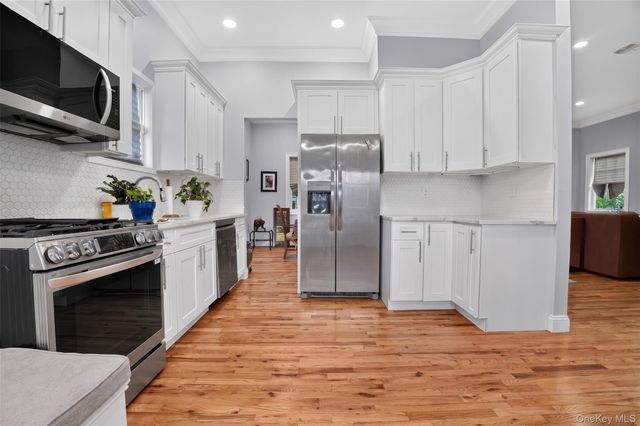 26 Richard Avenue, Islip Terrace, NY 11752
