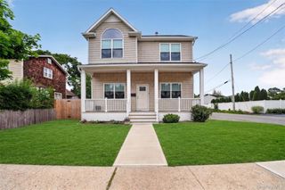 26 Richard Avenue, Islip Terrace, NY 11752