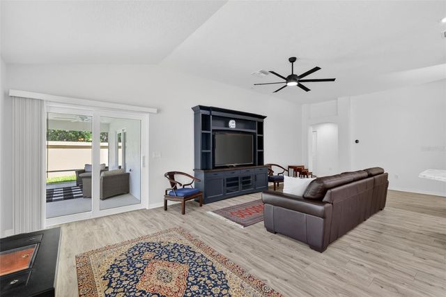 3725 SUGARBERRY LANE, The Villages, FL 32163