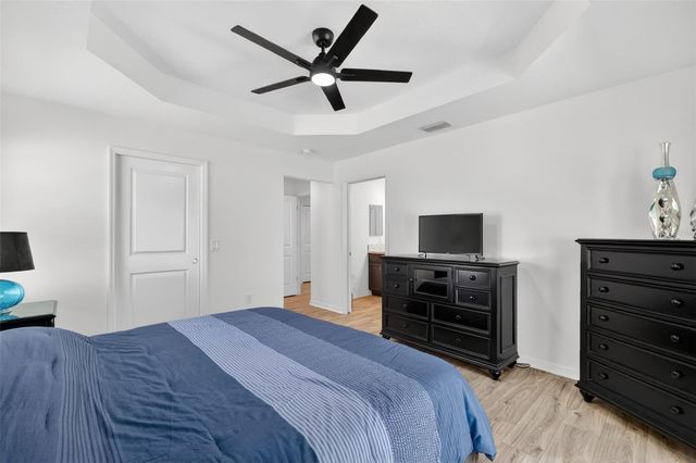 3725 SUGARBERRY LANE, The Villages, FL 32163