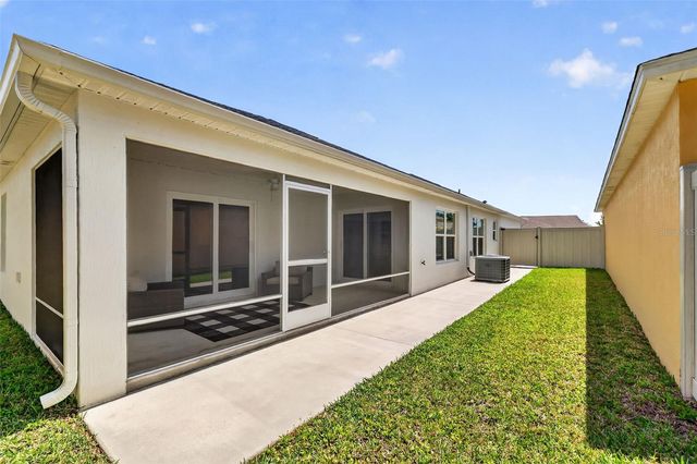 3725 SUGARBERRY LANE, The Villages, FL 32163