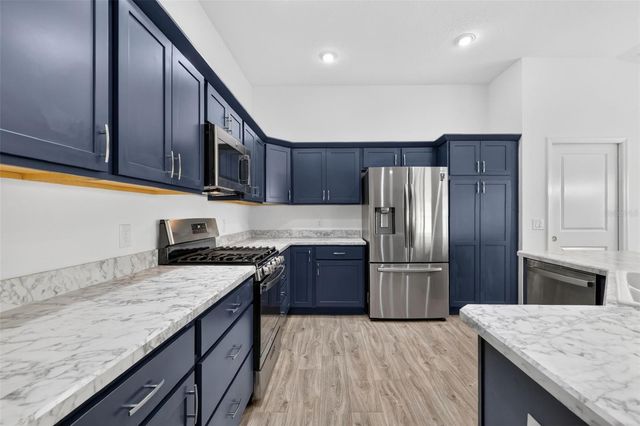 3725 SUGARBERRY LANE, The Villages, FL 32163